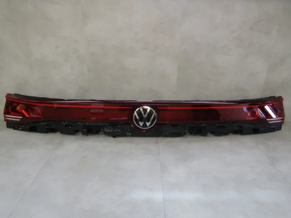 Tani LAMPA TYLNA KLAPY BAGAŻNIKA BLENDA VW TOUAREG III LIFT 760945307E 23-