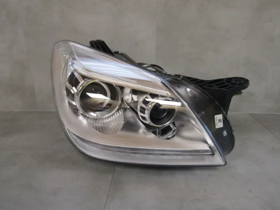 Darmowa dostawa Lampa przód Mercedes SLK W172 XENON KSENON ILS SKRĘTNY 11-15 RH A1728204659