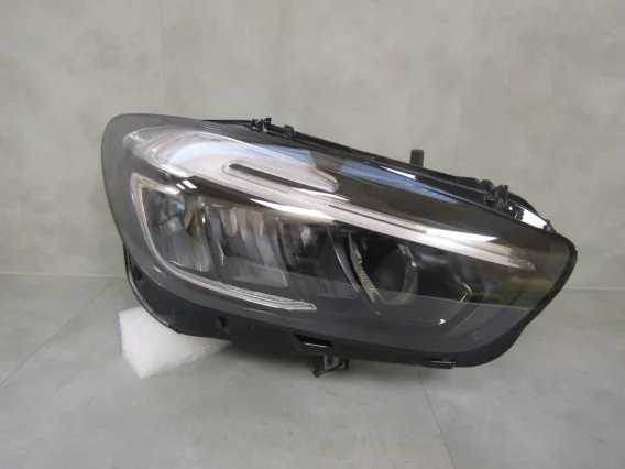 Dostępne od ręki Lampa przód Mercedes B Klasa W247 Lift LED PERFORMANCE 22- RH A2479061004