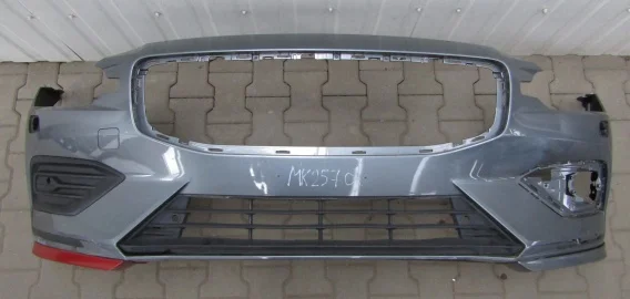 Kup online Zderzak przód przedni Volvo V60 S60 3 III 18-