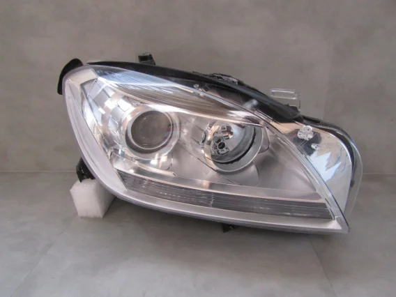 Lampa przód Mercedes ML 166 ZWYKŁA SOCZEWKA 11-15 RH A1668206759 Do wyczerpania zapasów