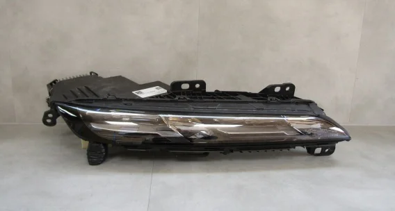 LAMPA PRZÓD BMW 7 G70 LED DRL SVAROWSKI RH PRAWA 22- 9879936 Wybór klientów
