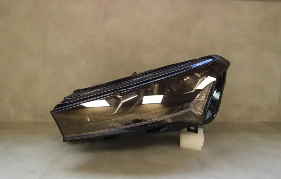 Lampa przód Skoda Enyaq FULL LED LH 20- 5LB941015B Tylko do końca tygodnia