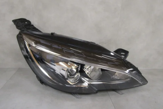 Obniżka ceny LAMPA PRZÓD PEUGEOT 308 T9 LIFT ZWYKŁA SOCZEWKA 17-21 RH PRAWA