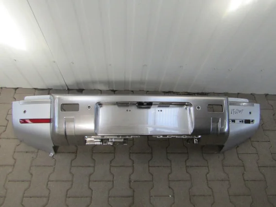 Zderzak tył tylny Land Rover Defender II 19- Cena promocyjna