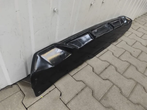 Premium Spoiler dokładka BMW 2 ACTIVE TOURER M PAKIET 21-
