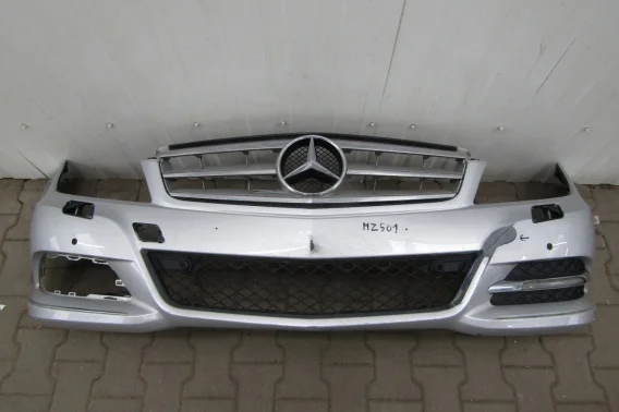 Zderzak przód przedni Mercedes C-KLASA 204 Lift 11-15 Oferta limitowana