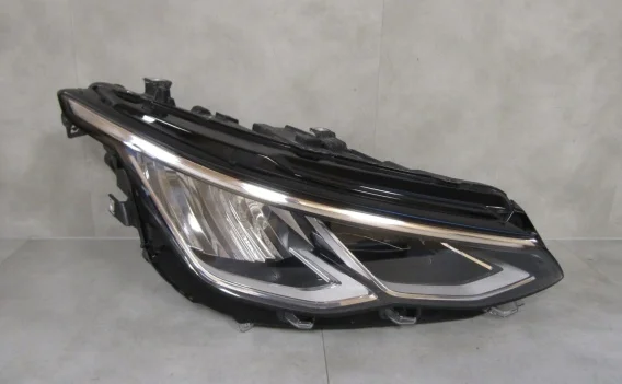 LAMPA PRZÓD VOLKSWAGEN VW GOLF 8 VIII LED 19-24 RH PRAWA 5H1941006 Dodaj do koszyka