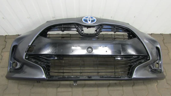 Zderzak przód przedni Toyota Yaris 4 IV 20- Nowy